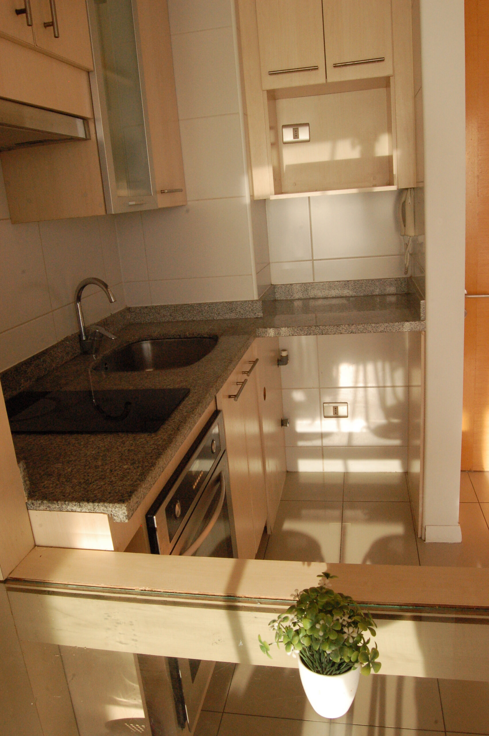 SE VENDE DEPARTAMENTO  CON EXCELENTE VISTA AL MAR